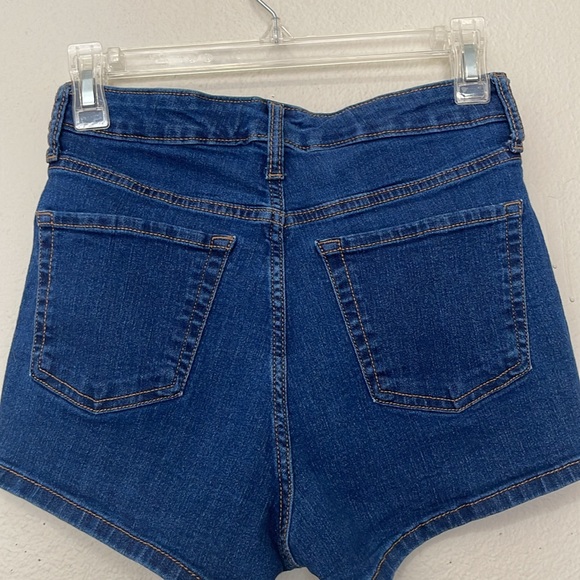WILD FABLE HIGH RISE BLUE DENIM SHORTS - Picture 6 of 10